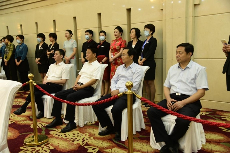 ab25650ea10fbea5e3aff5d4b93c83da.jpg 图片11(1).jpg