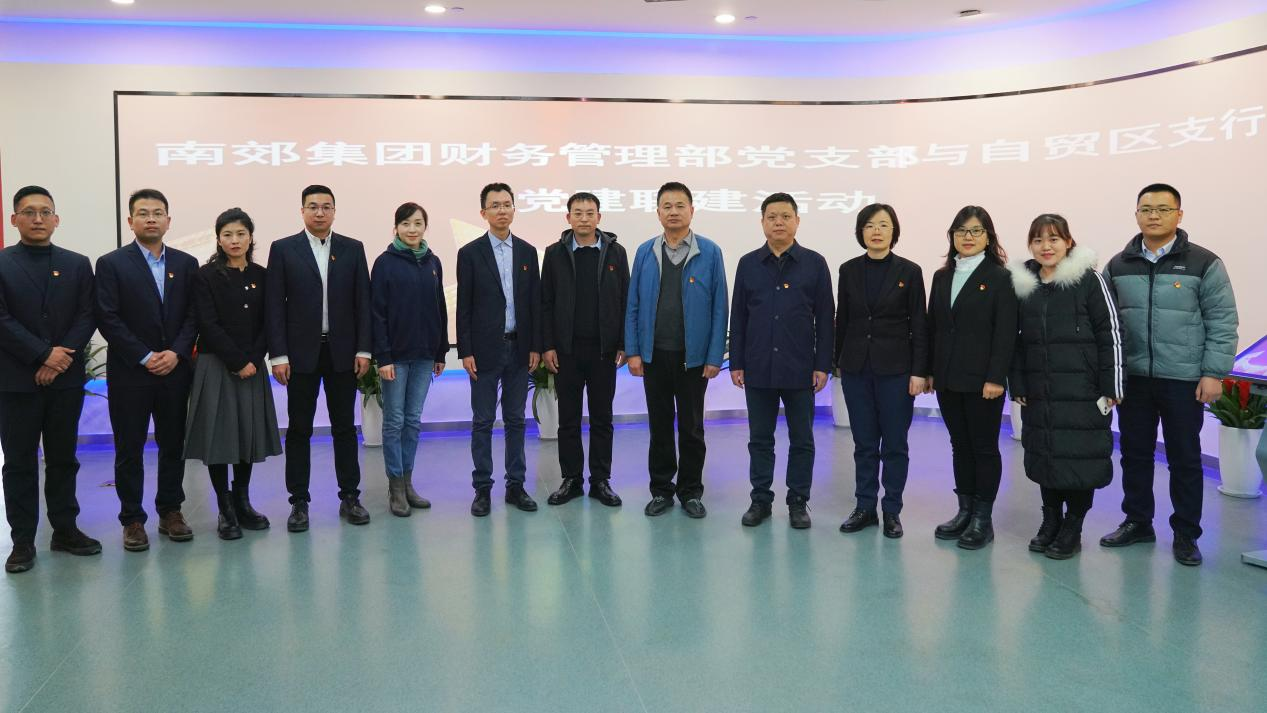 ad5d32651a01ae5d8b1a86b779f4e41d.png 图片1.png