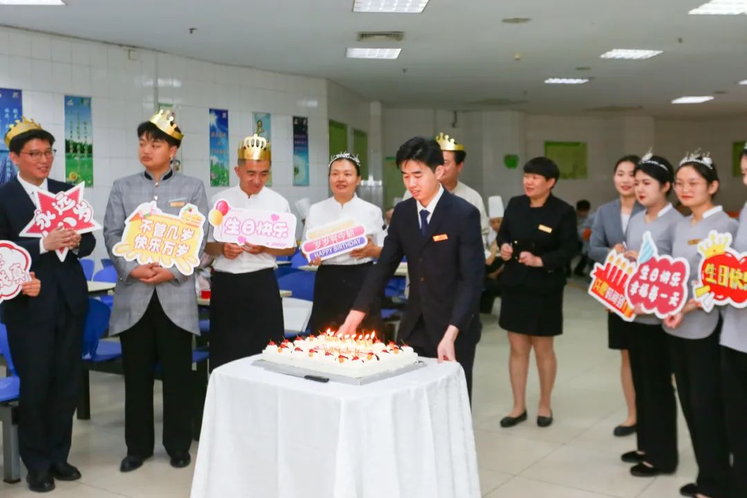 757541d57b5c4466daad34bd1717f5a5.jpg 640 (1).jpg