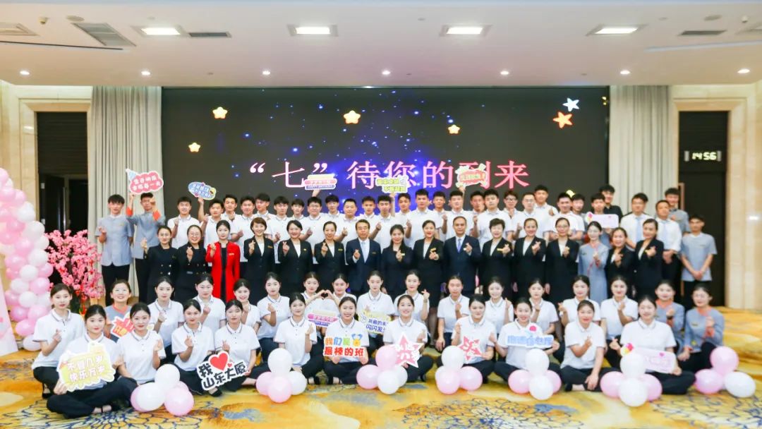 7ed90ddae688013f150772a6ac0bf2b1.jpg 640.jpg