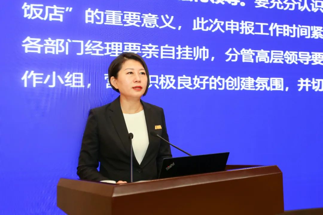 2d4aa00fdb81b3c5ed4140205305de80.jpg 640.jpg