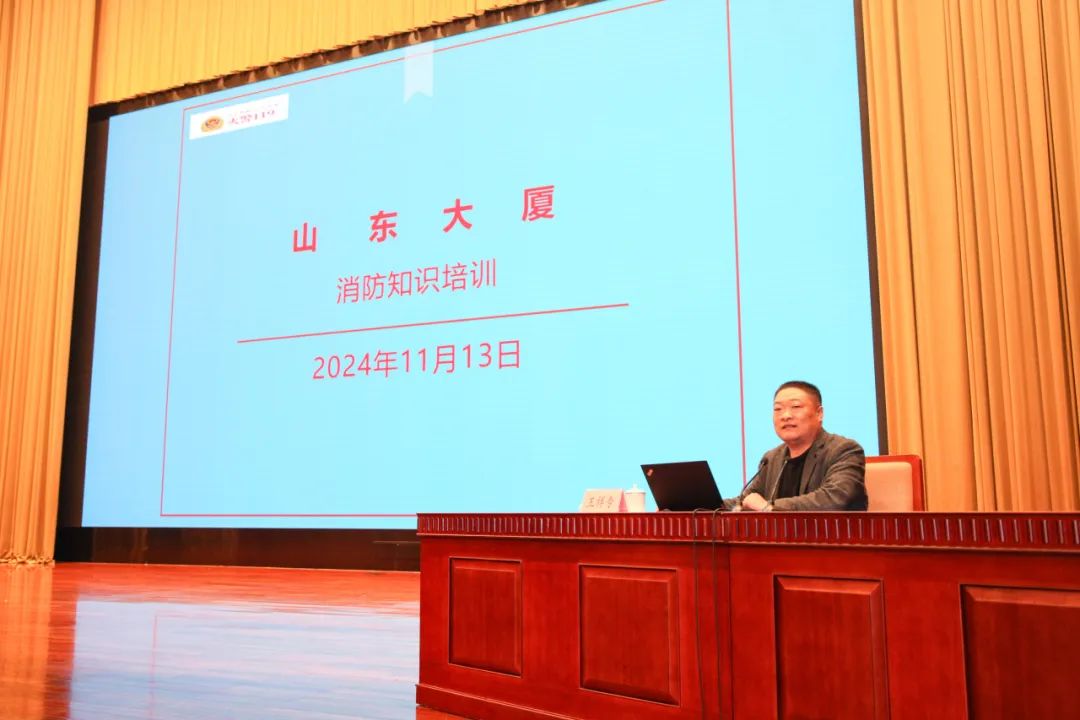 869d398bf40f022dbf48ce561785159c.jpg 640.jpg